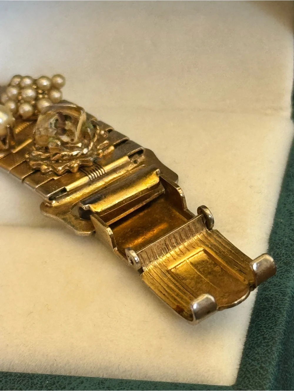 VTG 1950s Victorian Revival Gold Tone Faux Pearl Rhinestone Panel Bracelet 7”